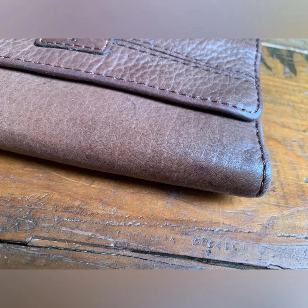 Fossil wallet, leather wallet vintage hippie boho